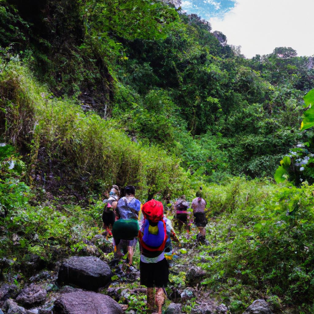 Trekking towards the breathtaking Iligan Falls