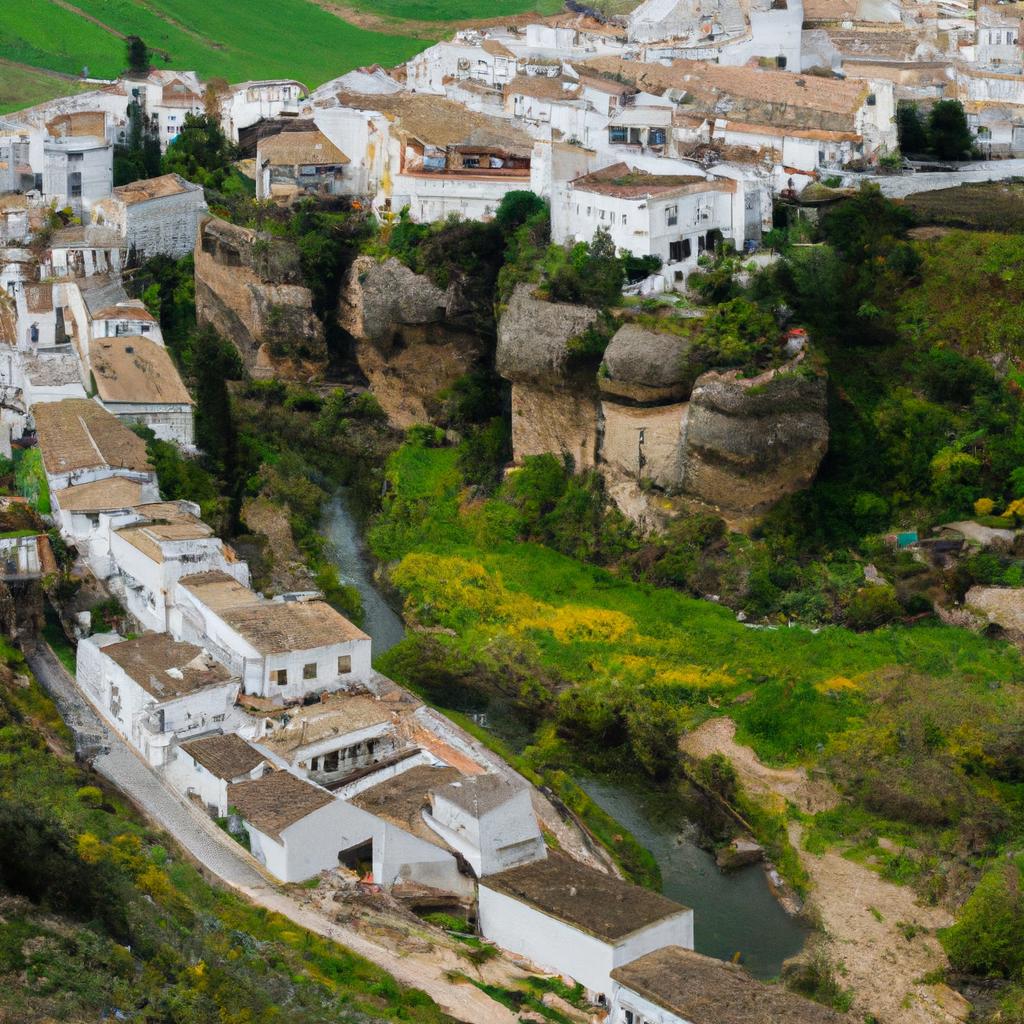 Location and history of Setenil de las Bodegas