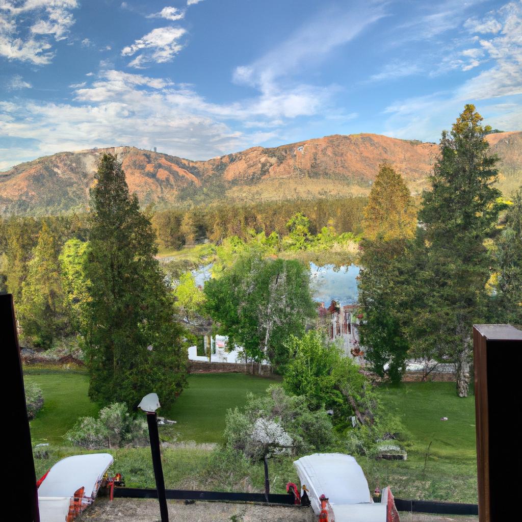 Enjoy the breathtaking scenery of Idaho from the comfort of your hotel room.