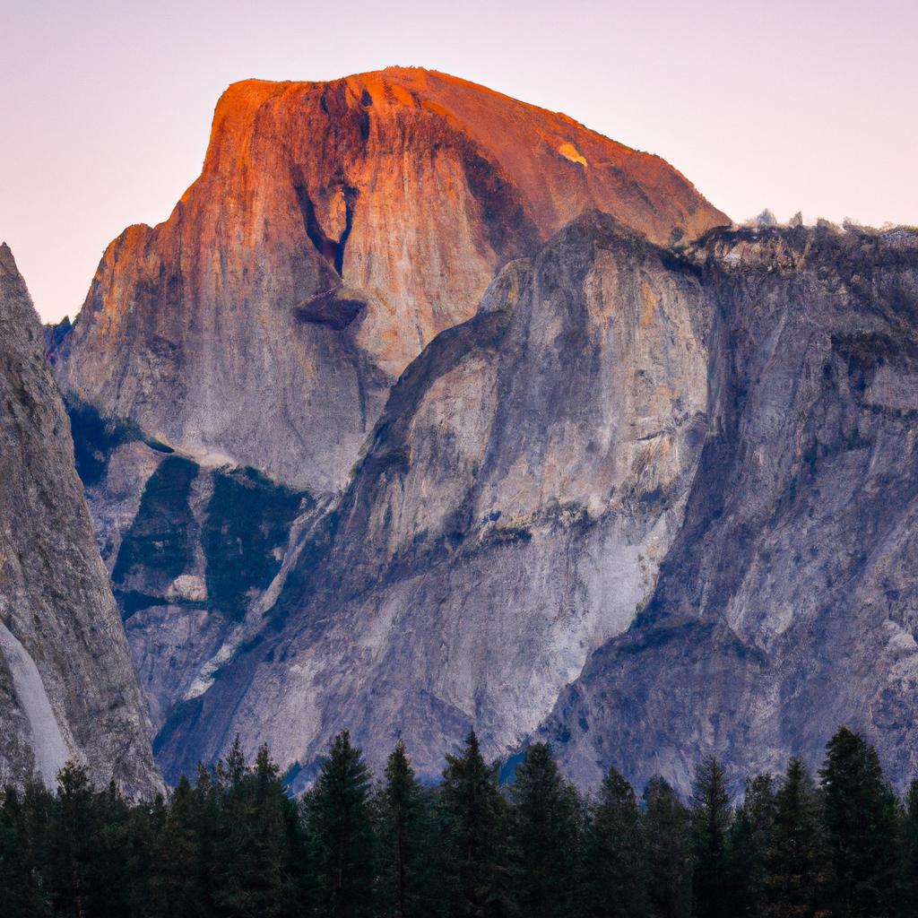 Experience the stunning sunsets of Yosemite