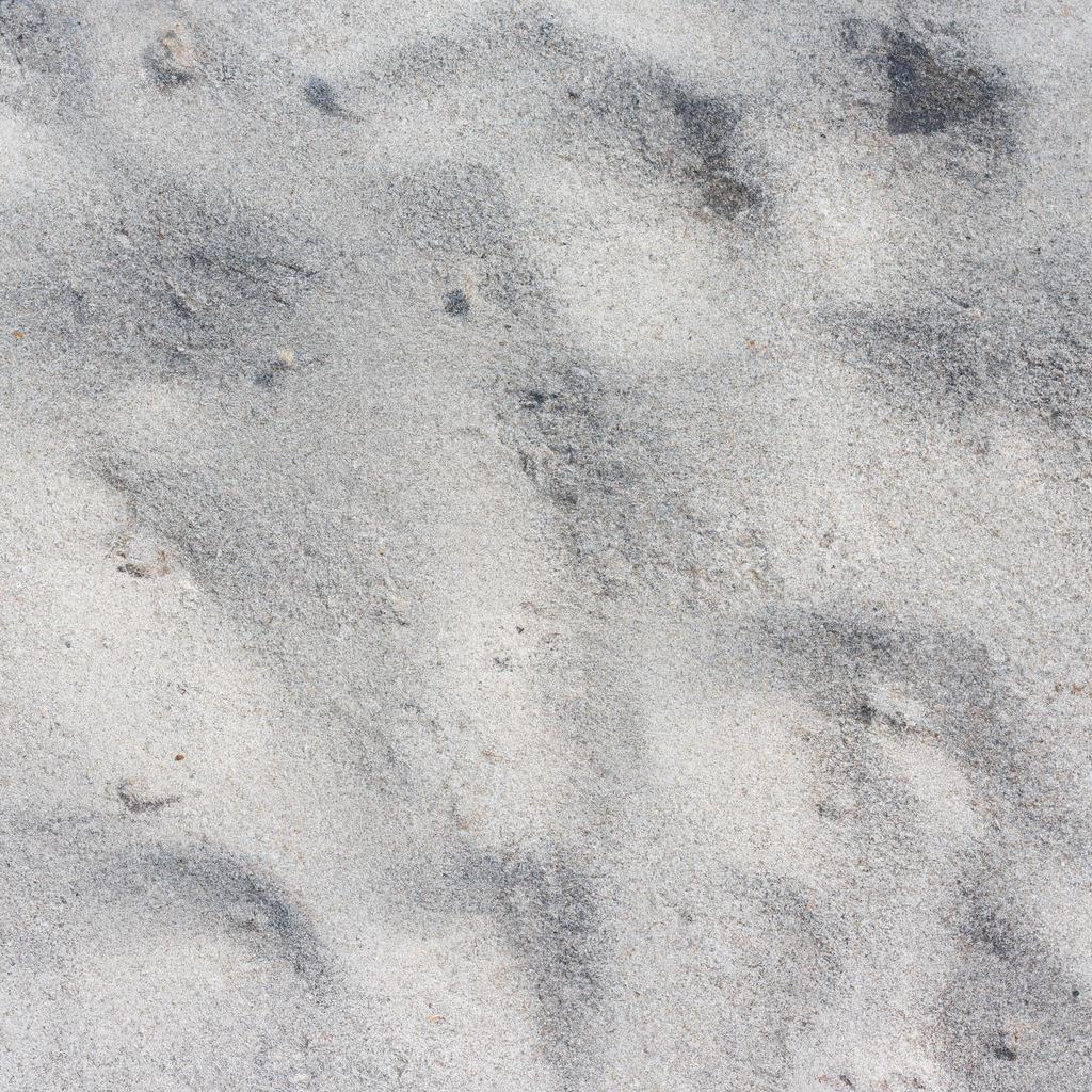 The unique white quartz sand of Arutas Beach