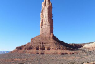 Monolith Pillar