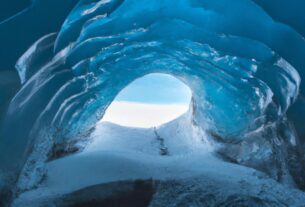 World Largest Ice Cave